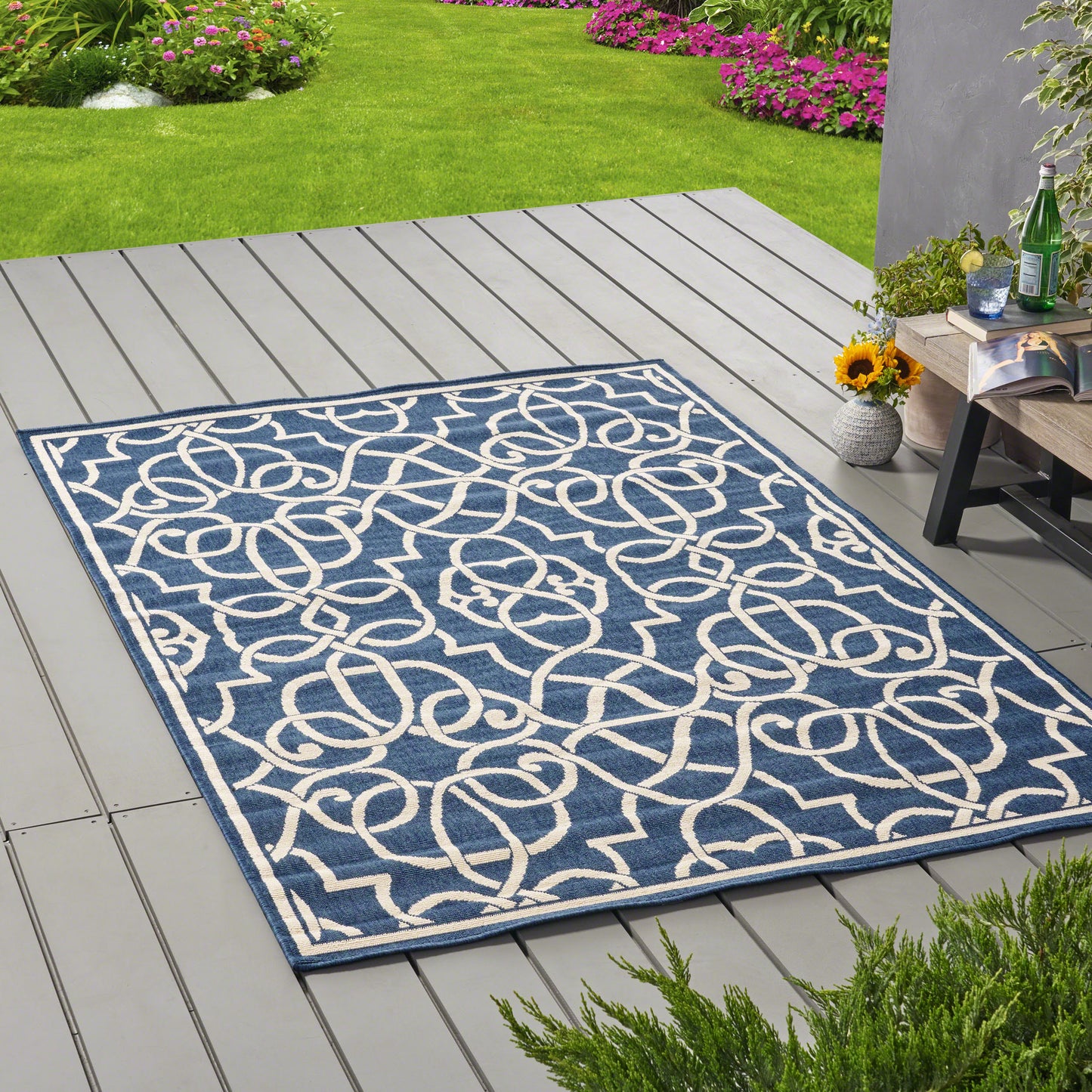 Oamwrae Blue Vintage Area Rug 5'3" X 7'6"