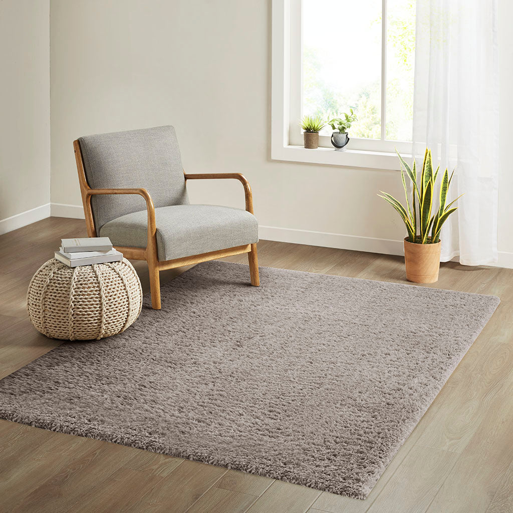 Oamwrae Super Soft Polyester Shag Area Rug