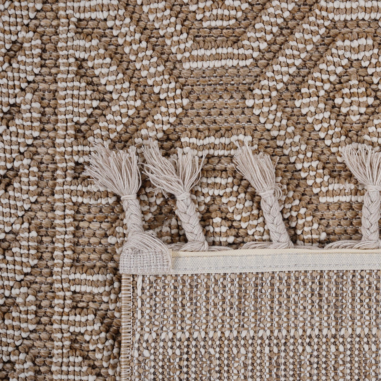Oamwrae Mocha /Geometric Indoor/Outdoor Area Rug