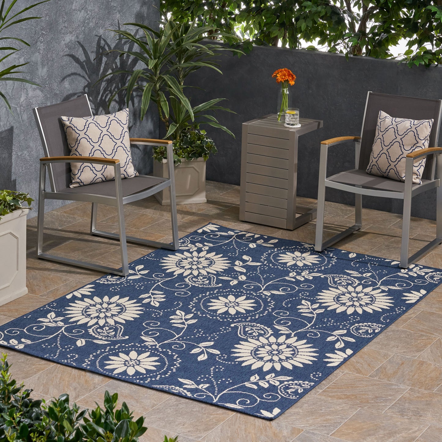 Oamwrae Blue Patterned Area Rug 5'3" X 7'