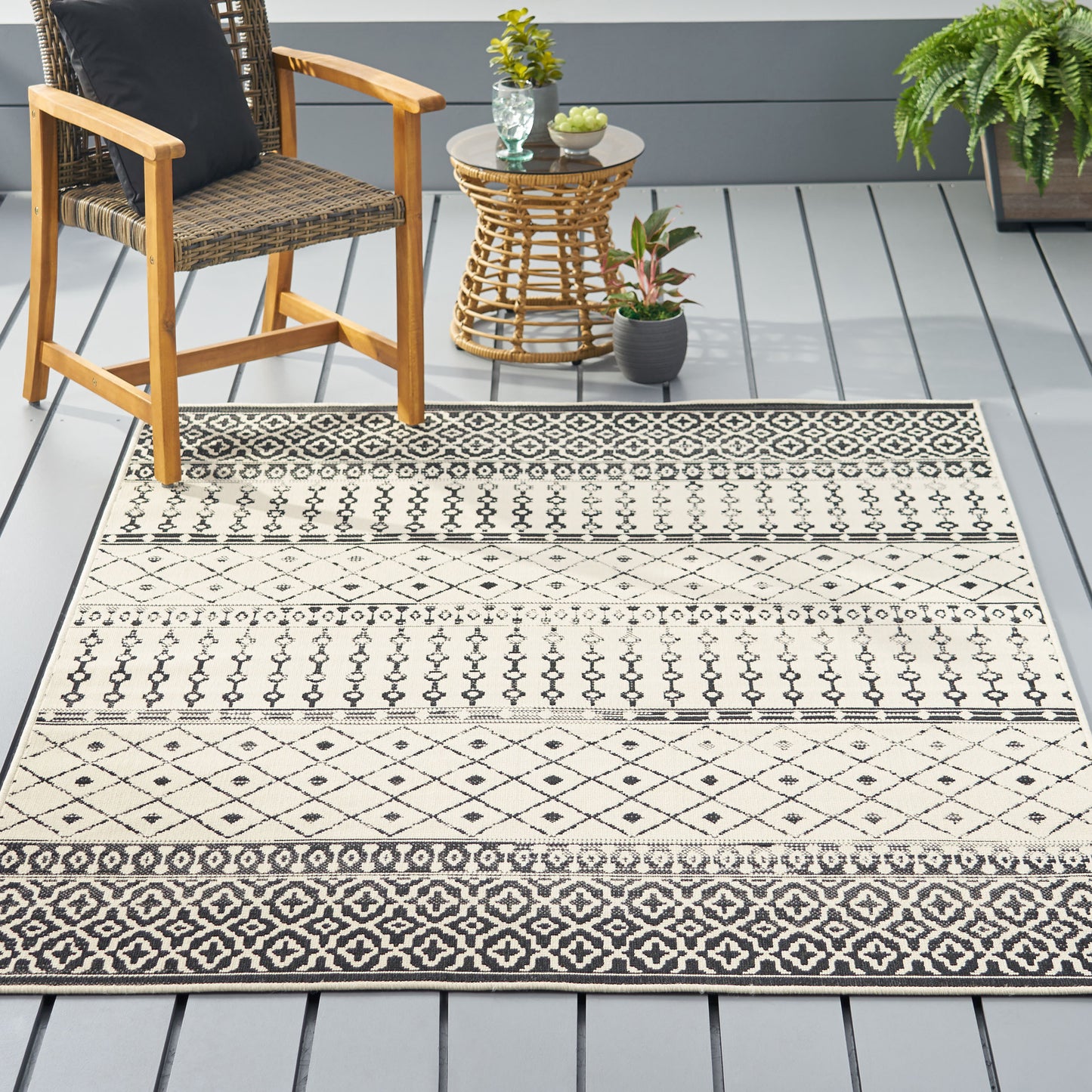 Oamwrae Beige Patterned Area Rug 5'3"x7'