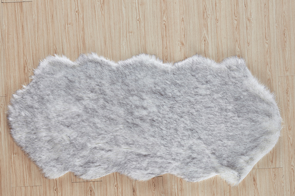 Oamwrae Hand-Tufted Faux Fur Sheepskin Area Rug