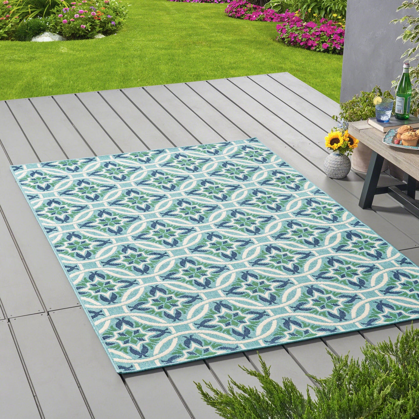 Oamwrae Blue and Green Flowers Area Rug 5'3" X 7'6"