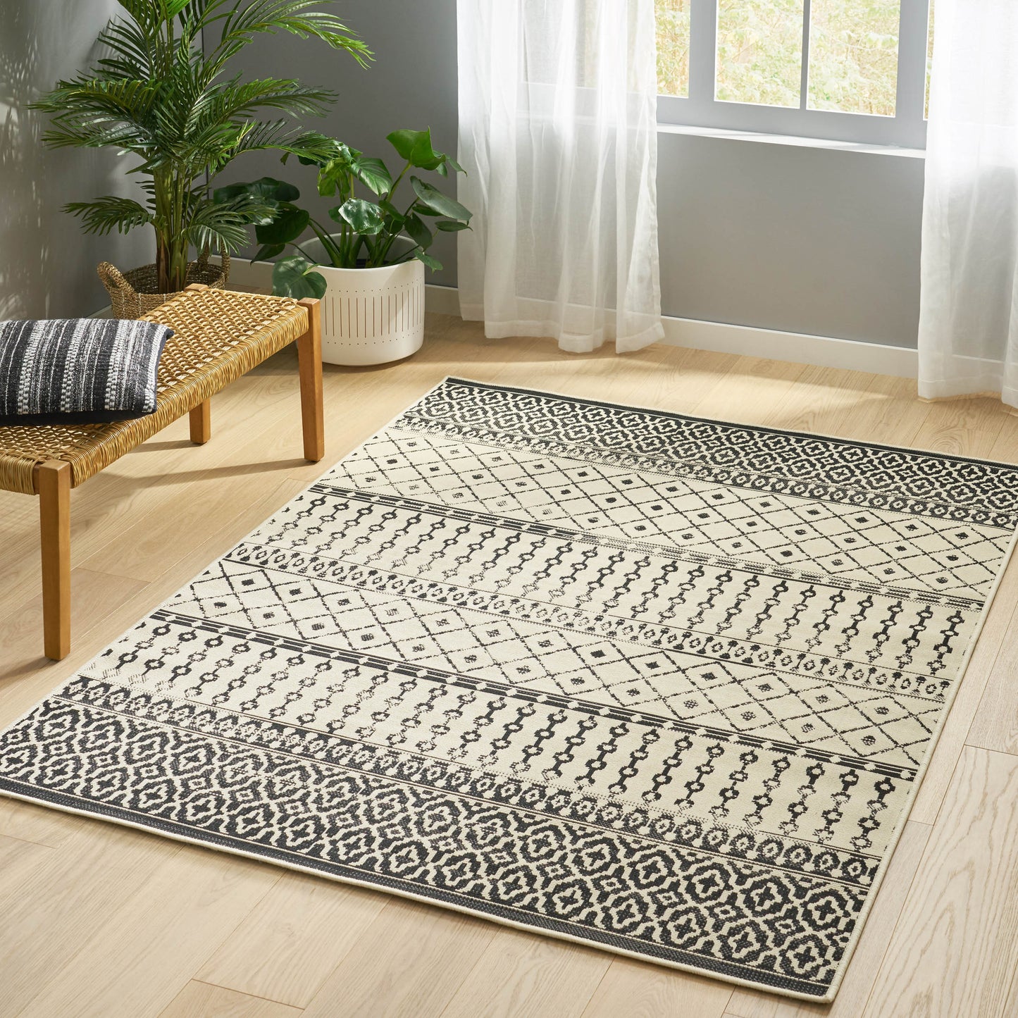 Oamwrae Beige Patterned Area Rug 5'3"x7'
