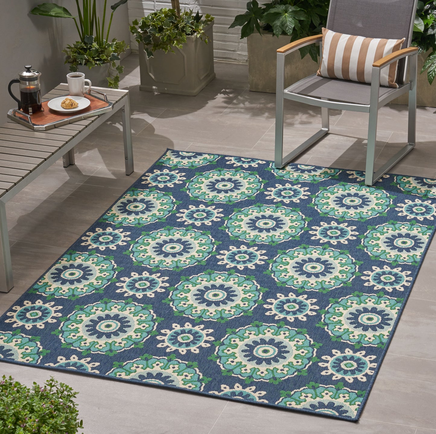 Oamwrae Blue and Green Floral Vintage Area Rug 5'3" X 7'
